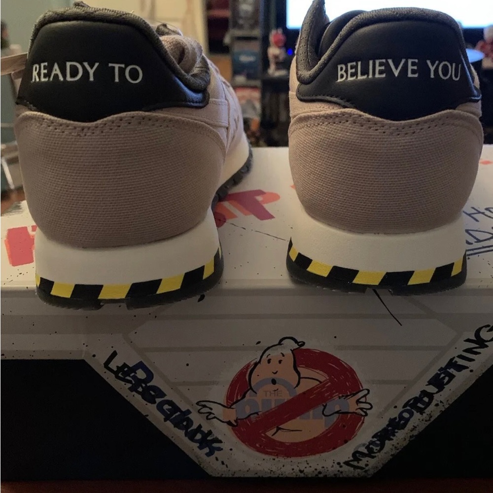 Reebok Classic x Ghostbusters “Khaki Flight Suit” Men’s Shoes Size 8